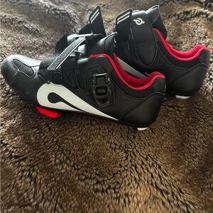 Peleton bike shoes